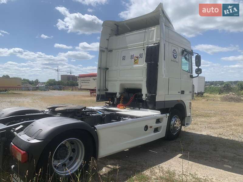 Тягач DAF XF 105 2013 в Виннице