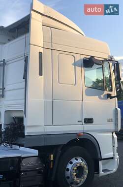 Тягач DAF XF 105 2011 в 