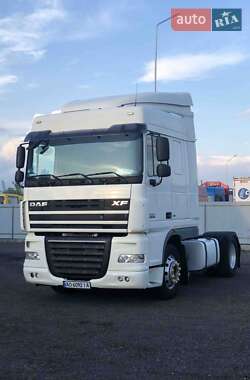 Тягач DAF XF 105 2011 в 