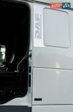 Тягач DAF XF 105 2009 в 