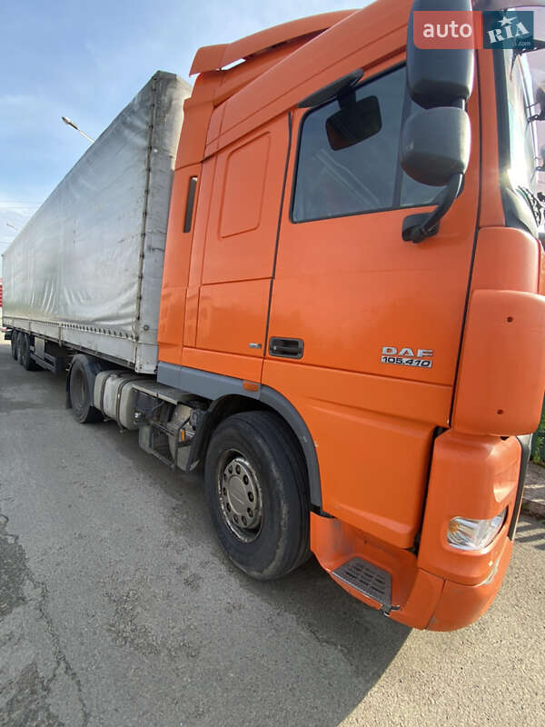 Тягач DAF XF 105 2006 в Емильчине