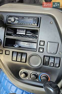 Тентованый DAF XF 105 2007 в 
