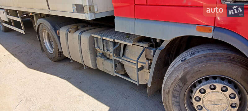 Тягач DAF XF 105 2012 в Днепре