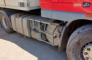 Тягач DAF XF 105 2012 в 