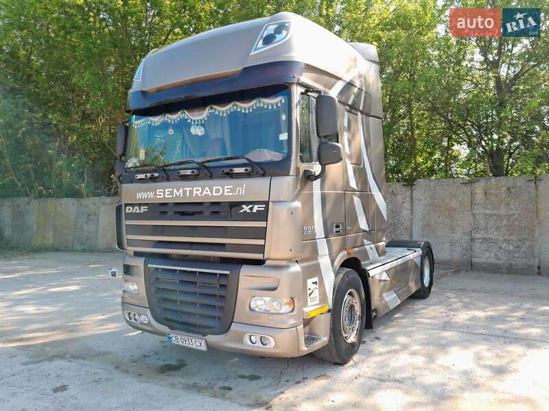 Тягач DAF XF 105 2008 в Прилуках