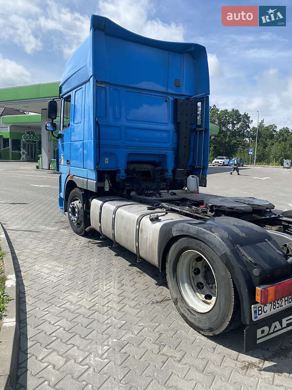 Тягач DAF XF 105 2011 в Львові