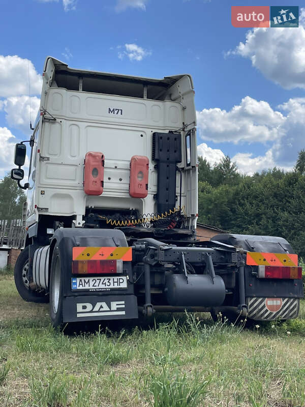 Тягач DAF XF 105 2011 в Полонному