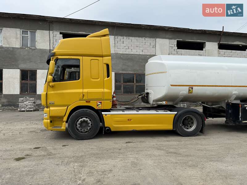 Тягач DAF XF 105 2012 в Тернополе