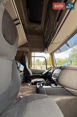 Тягач DAF XF 105 2012 в 