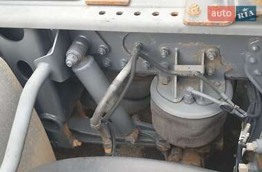 Тягач DAF XF 105 2013 в 