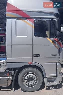 Тягач DAF XF 105 2011 в 