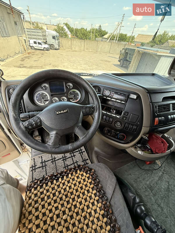 Контейнеровоз DAF XF 105 2010 в Запорожье