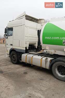 Тягач DAF XF 105 2012 в 