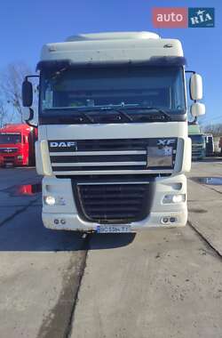Тягач DAF XF 105 2011 в Львові