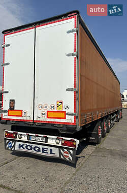 Тягач DAF XF 105 2011 в 