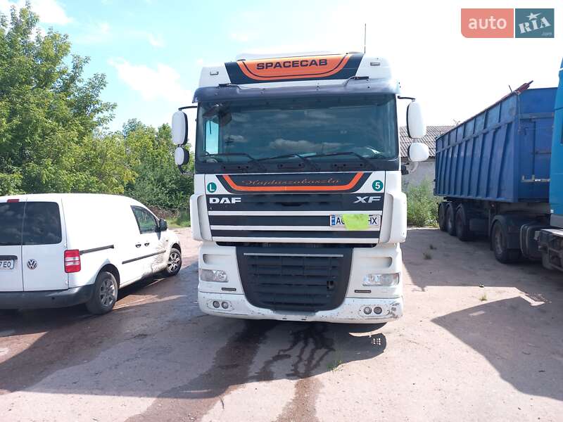 Зерновоз DAF XF 105 2011 в Прилуках