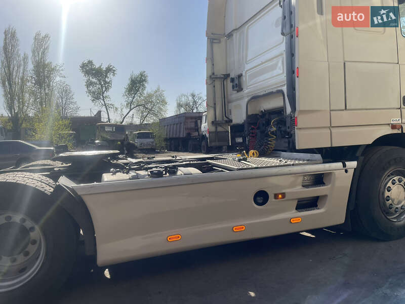 Тягач DAF XF 105 2011 в Кривом Роге