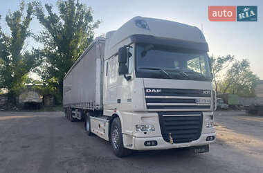 Тягач DAF XF 105 2011 в 