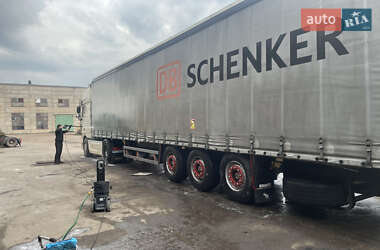 Тягач DAF XF 105 2011 в 