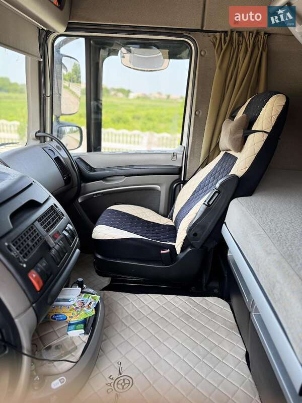 Тягач DAF XF 105 2012 в Виннице