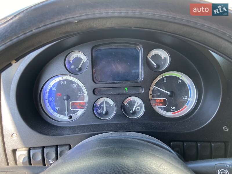 Тягач DAF XF 105 2013 в Звягеле