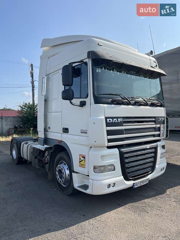 Тягач DAF XF 105 2012 в Мукачево