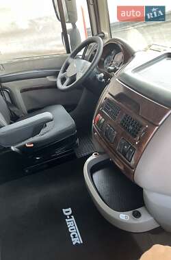 Тягач DAF XF 105 2012 в 