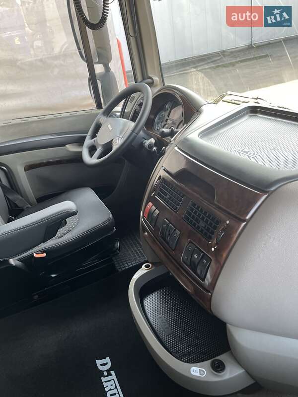 Тягач DAF XF 105 2012 в Мукачево