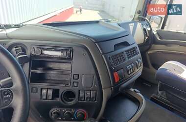 Тягач DAF XF 105 2011 в 