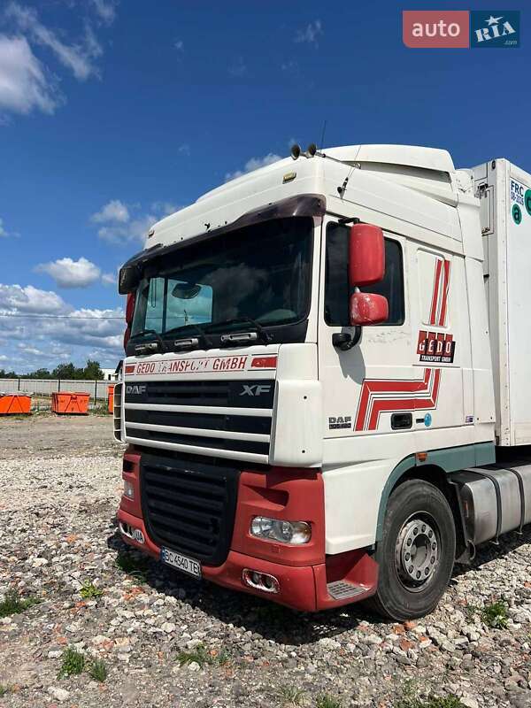 Тягач DAF XF 105 2006 в Львове