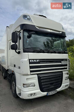 Тягач DAF XF 105 2011 в Киеве