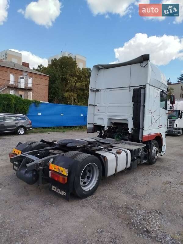 Тягач DAF XF 105 2011 в Харькове