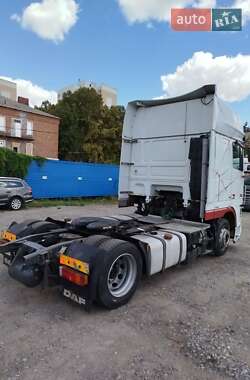 Тягач DAF XF 105 2011 в 