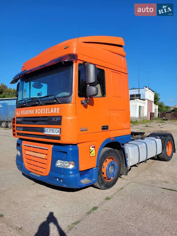 Тягач DAF XF 105 2010 в Луцке