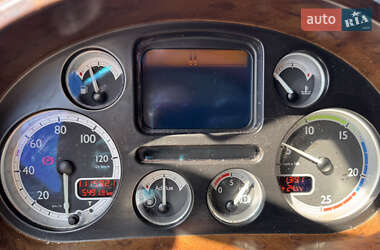 Тягач DAF XF 105 2010 в 