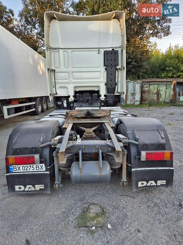 Тягач DAF XF 105 2009 в Каменец-Подольском