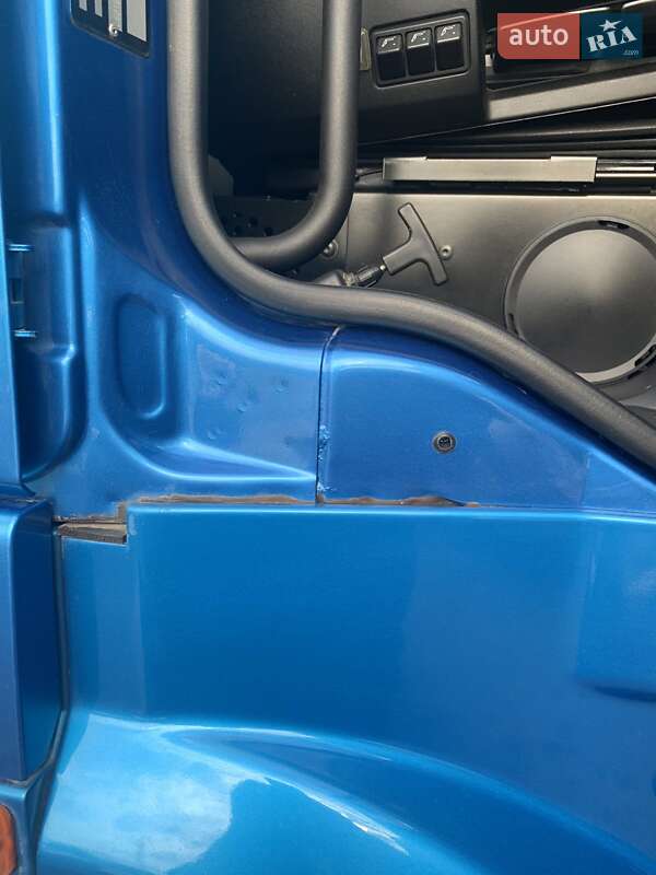 Тягач DAF XF 105 2010 в Харкові