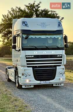 Тягач DAF XF 105 2012 в 
