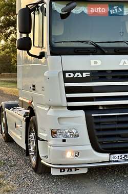 Тягач DAF XF 105 2012 в 