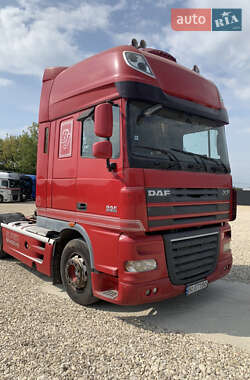 Тягач DAF XF 105 2010 в 