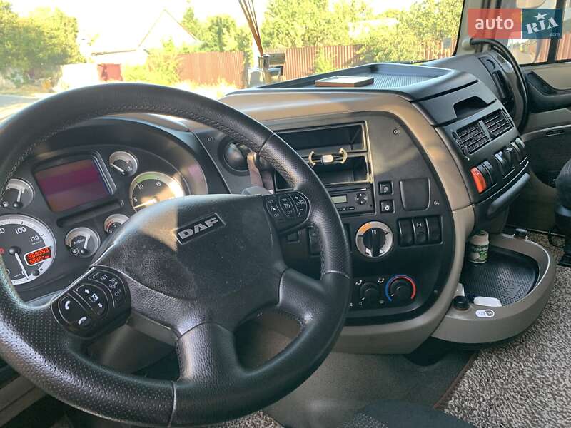 Тягач DAF XF 105 2012 в Запорожье