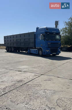 Контейнеровоз DAF XF 105 2007 в 
