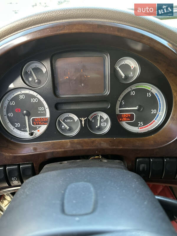 Тягач DAF XF 105 2006 в Полтаве