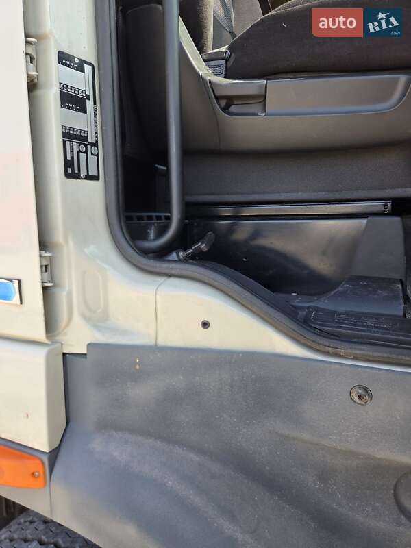 Тягач DAF XF 105 2013 в Бучаче