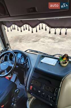 Самосвал DAF XF 105 2006 в 