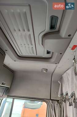 Самосвал DAF XF 105 2006 в 