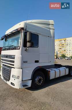 Тягач DAF XF 105 2011 в 
