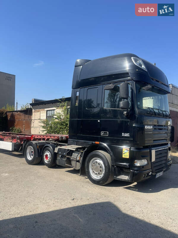 Тягач DAF XF 105 2011 в Одессе фото Тягач DAF XF 105 2011 в Одессе