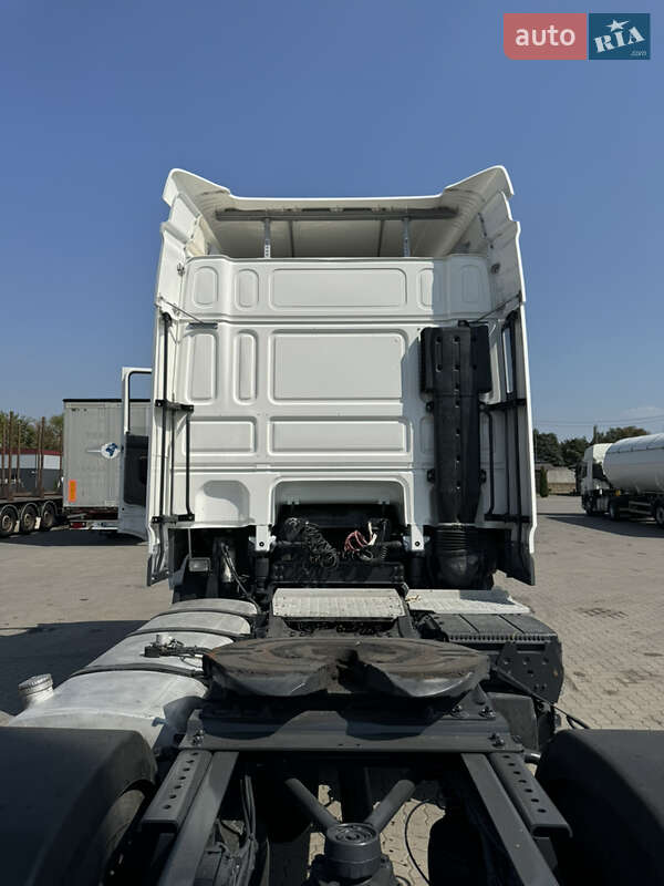 Тягач DAF XF 105 2012 в Сарнах