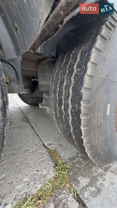 Зерновоз DAF XF 105 2012 в Полтаве